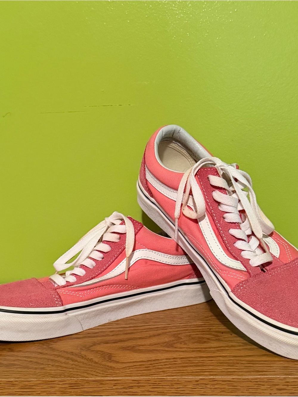 Vans Pink Low-Top Sneakers with White Stripe